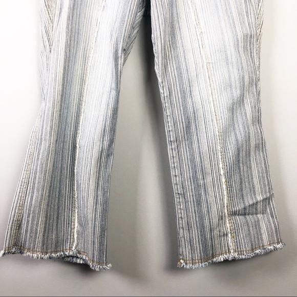 Unusual Vigoss Crop Jeans - Picture 5 of 7